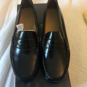 Weejuns bass Diane black loafer